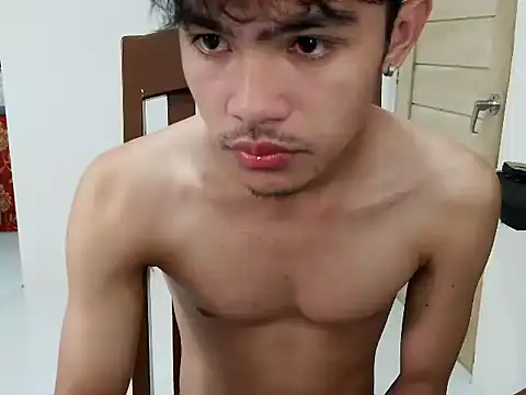 Snapshot of urBunnyboi chatting on July 11, 7:58 pm urBunnyboi online show from July 11, 7:58 pm