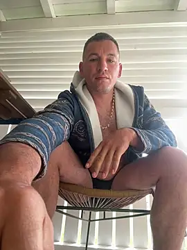 ModelJJ online show from May 18, 5:45 am