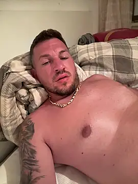 ModelJJ online show from July 16, 7:44 pm