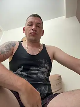 ModelJJ online show from May 19, 5:36 am