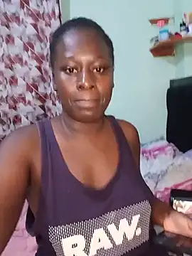 thickiana4 online show from June 11, 9:45 pm