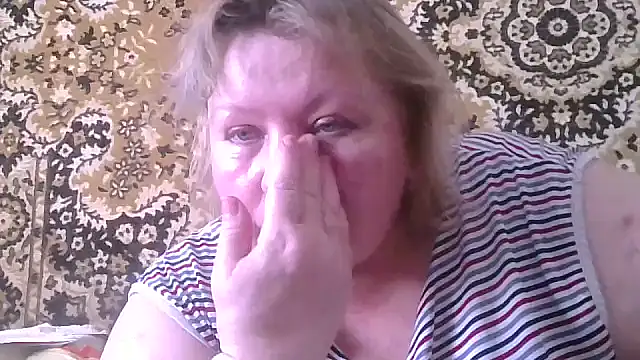 LediMelissa online show from July 1, 1:55 pm