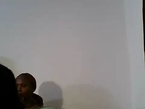 Snapshot of Sleek_petite chatting on June 3, 6:01 pm Sleek petite online show from June 3, 6:01 pm