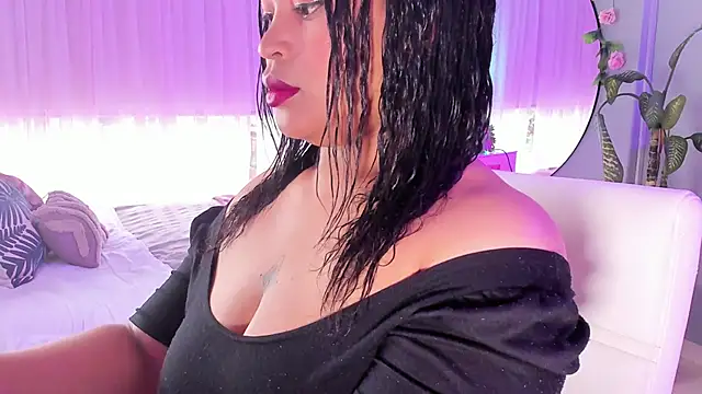 Bianca DVarela online show from June 8, 1:11 pm