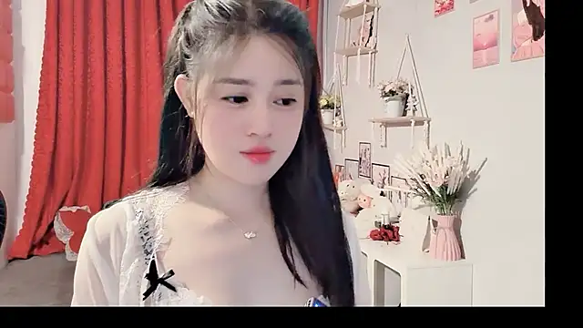 Bee-Cherry online show from June 4, 5:56 am