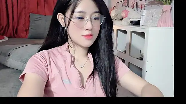 Bee-Cherry online show from May 29, 6:08 am