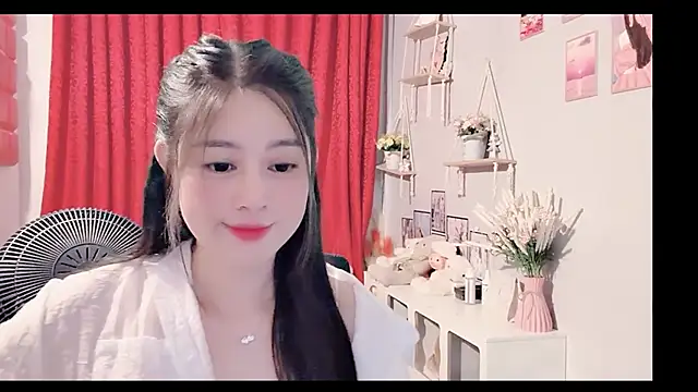Bee-Cherry online show from June 7, 7:57 am