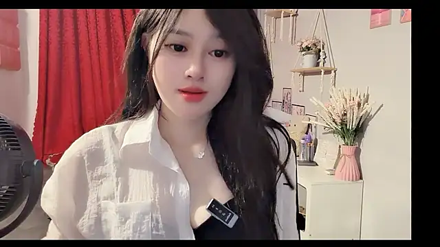 Bee-Cherry online show from June 27, 6:19 am