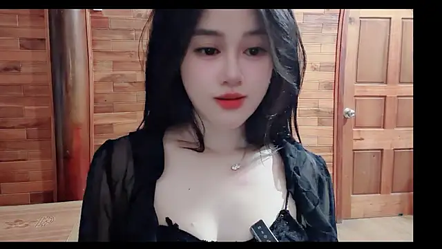 Bee-Cherry online show from June 15, 6:57 am