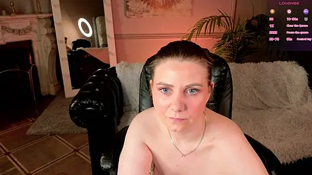 Kassandra Williams online show from June 7, 9:09 pm