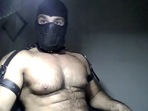 Lorenzzopietro online show from June 11, 12:01 am