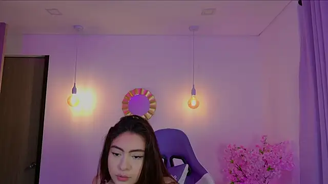Snapshot of mayavexx chatting on May 28, 2:34 pm mayavexx online show from May 28, 2:34 pm