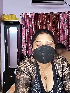 Snapshot of Curvy_Jyoti chatting on June 14, 5:47 pm Curvy Jyoti online show from June 14, 5:47 pm
