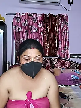 Snapshot of Curvy_Jyoti chatting on May 30, 5:51 pm Curvy Jyoti online show from May 30, 5:51 pm