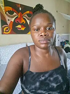 PinkyMonique online show from May 19, 12:23 pm