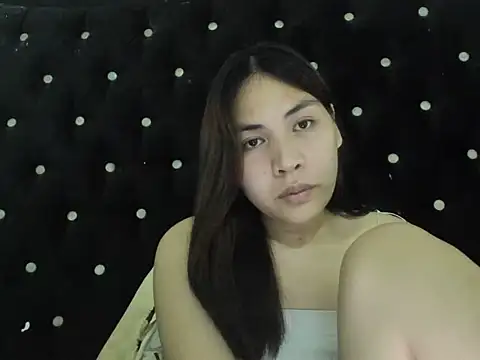 Snapshot of ambercrumbie chatting on June 3, 8:13 pm ambercrumbie online show from June 3, 8:13 pm