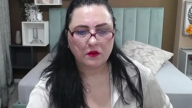 ValerieSmithsx online show from June 3, 5:52 am