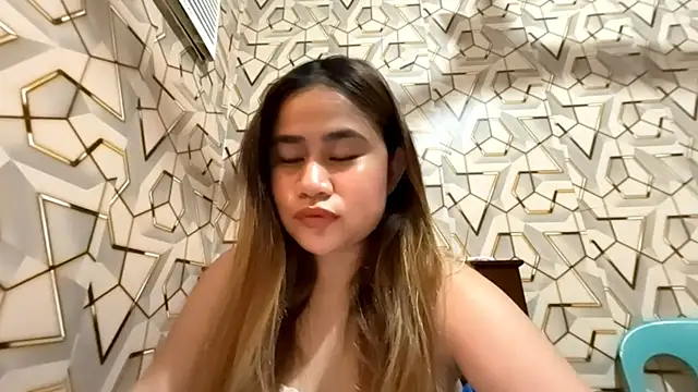 AngeliqueSimoson online show from May 20, 5:15 am
