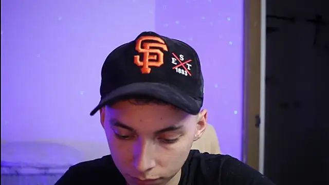 archi love online show from February 7, 5:26 am