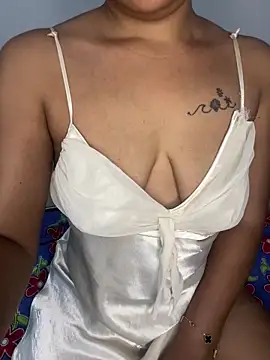 queensgigi online show from May 29, 9:15 am