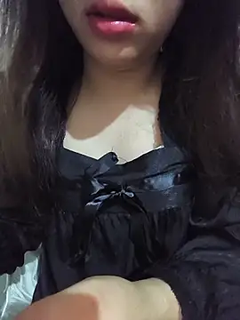 Linh-Anhh online show from May 30, 9:42 pm