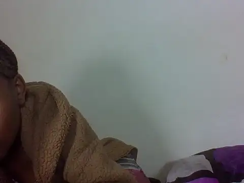 Snapshot of vinsishly chatting on June 8, 1:28 am vinsishly online show from June 8, 1:28 am