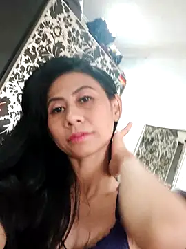Snapshot of Alisaa0716 chatting on June 1, 8:03 am Alisaa0716 online show from June 1, 8:03 am