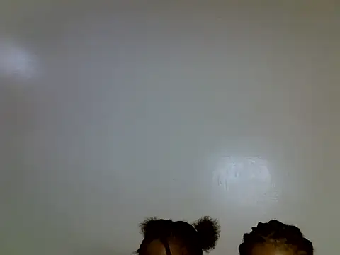 Snapshot of Sexy_strawberina chatting on June 1, 10:48 am Sexy strawberina online show from June 1, 10:48 am