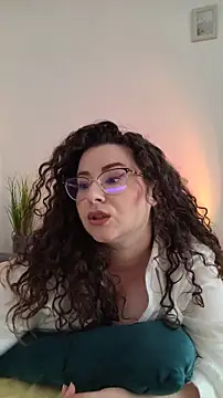 Elissa Floyd   online show from June 17, 7:30 am