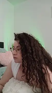 Elissa Floyd   online show from July 12, 8:59 am