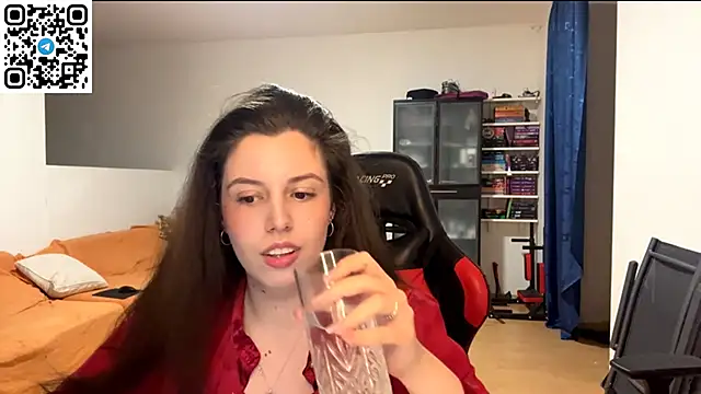 SweetFenomen67 online show from May 27, 7:43 pm