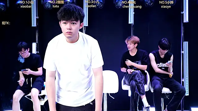 Snapshot of XT-YYDS-001 chatting on June 29, 10:59 am XT-YYDS-001 online show from June 29, 10:59 am