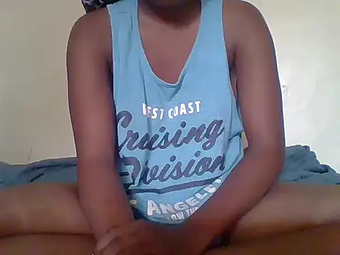 Snapshot of Sweet_cas chatting on May 27, 8:11 am Sweet cas online show from May 27, 8:11 am
