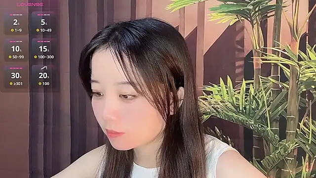 77-Vicky online show from May 24, 7:19 am