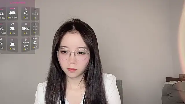 77-Vicky online show from June 20, 8:08 am