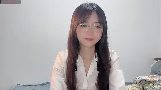 77-Vicky online show from June 8, 1:22 am