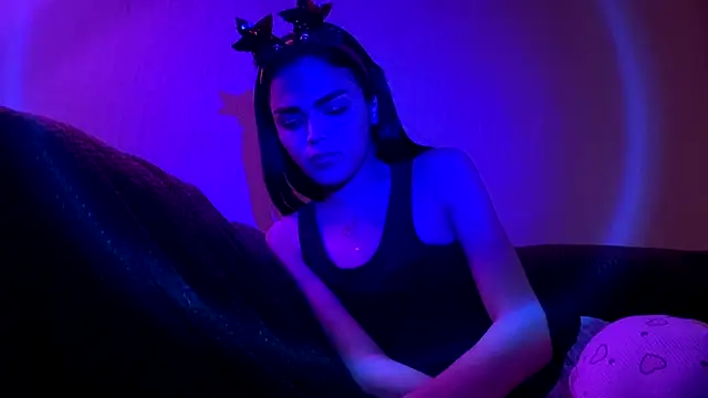 MarlyJess online show from June 16, 8:31 pm