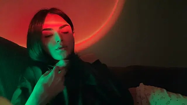 MarlyJess online show from May 29, 11:11 pm