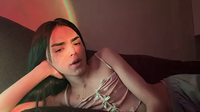 MarlyJess online show from June 3, 5:50 pm