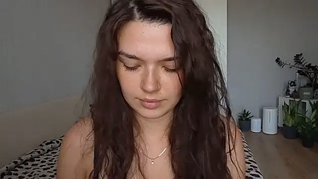 Snapshot of Vicki_queen chatting on June 29, 10:15 am Vicki queen online show from June 29, 10:15 am