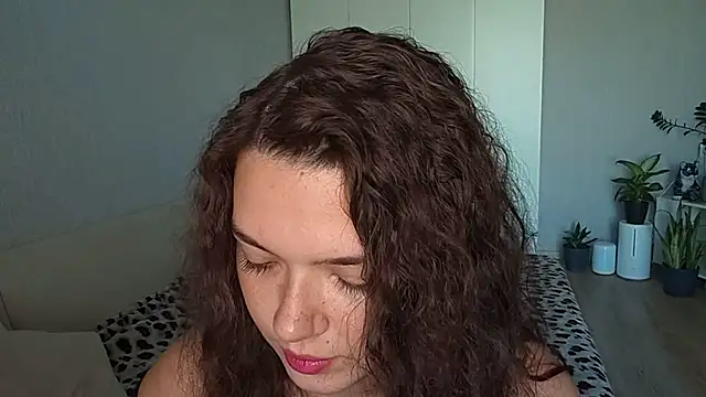 Snapshot of Vicki_queen chatting on June 30, 5:07 am Vicki queen online show from June 30, 5:07 am