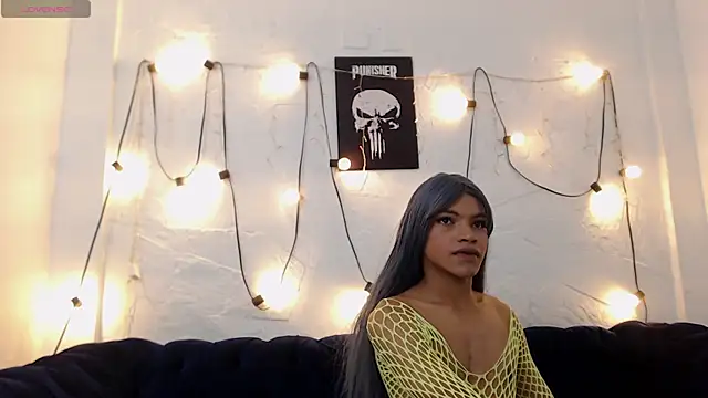 Snapshot of Catalina_skinny1 chatting on May 28, 7:20 pm Catalina skinny1 online show from May 28, 7:20 pm