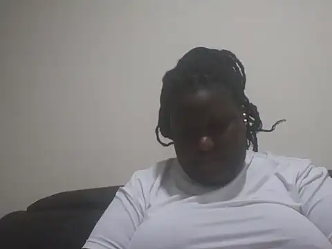 fat ebonyqueen online show from May 22, 10:30 pm