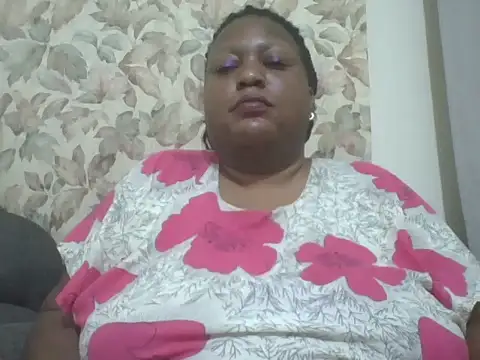 fat ebonyqueen online show from June 21, 9:53 pm