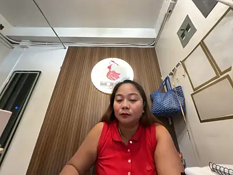 Snapshot of asian_milfpinay chatting on July 7, 6:58 am asian milfpinay online show from July 7, 6:58 am