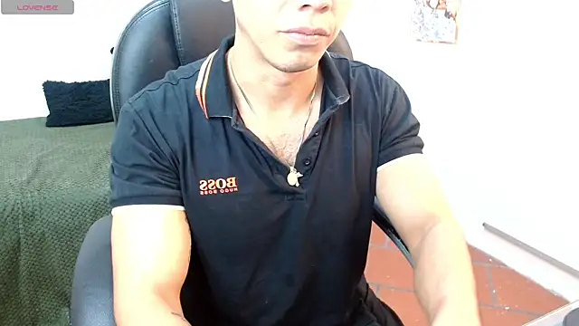 Snapshot of paul_cros chatting on June 5, 11:16 am paul cros online show from June 5, 11:16 am