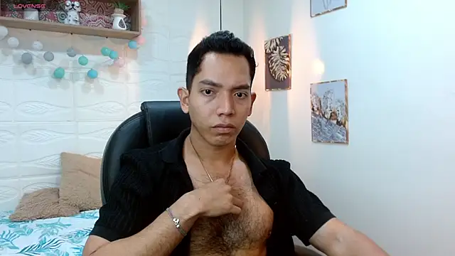 Snapshot of paul_cros chatting on June 19, 11:27 am paul cros online show from June 19, 11:27 am