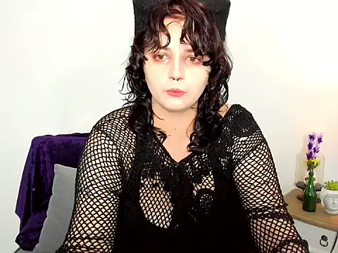 Snapshot of SamantaBunny chatting on June 3, 5:17 pm SamantaBunny online show from June 3, 5:17 pm