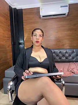 Alexia Lerner online show from May 21, 7:55 pm