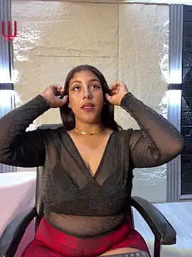 Alexia Lerner online show from May 20, 8:06 pm
